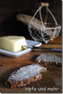 Haferflocken-Buttermilch-Brot