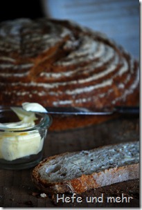 Weizenbrot mit altem Brot