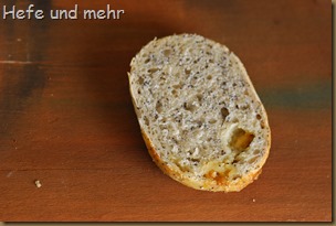 Mohnbrötchen mit weißer Schokolade